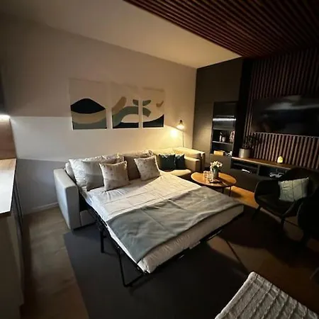 Le Lys Dor With Private Parking Apartman *