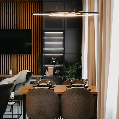 Le Lys Dor With Private Parking Kosice