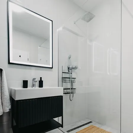 דירה Le Lys Dor With Private Parking *