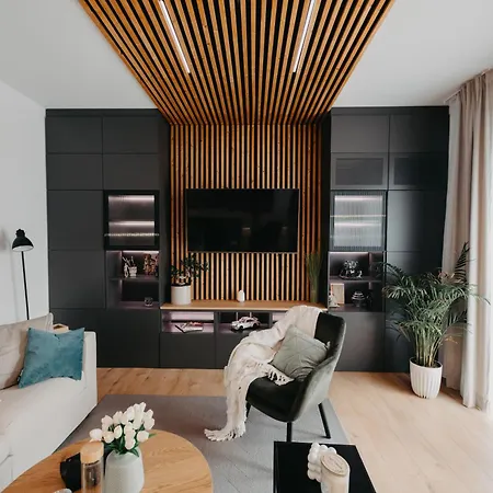 Le Lys Dor With Private Parking Apartman