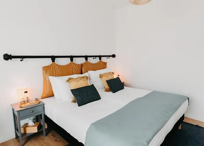 Le Lys Dor With Private Parking